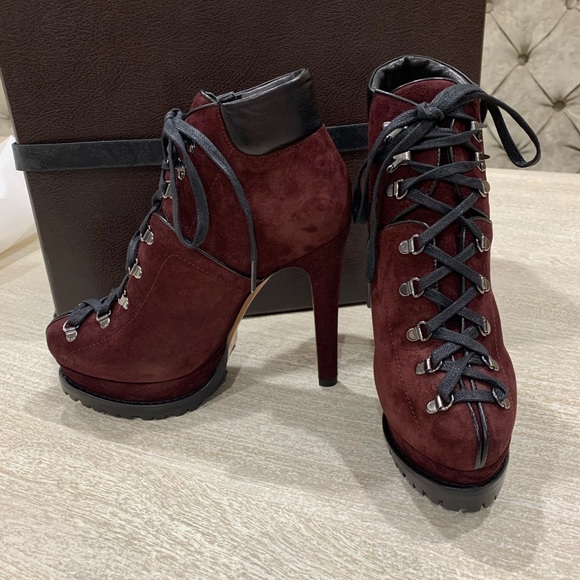 Alaia suede and leather booties - Picture 3 of 9